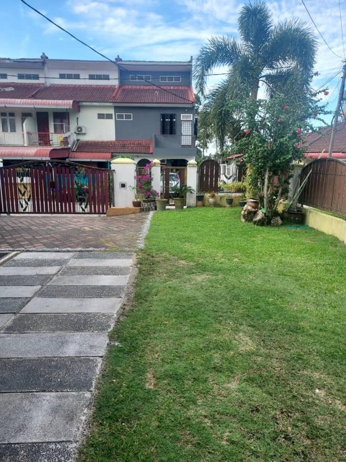 Room 345 Kota Bharu Exterior foto